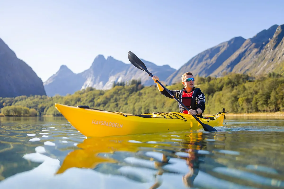 Havspaddeln Sarek - med skädda och roder - Bild 3