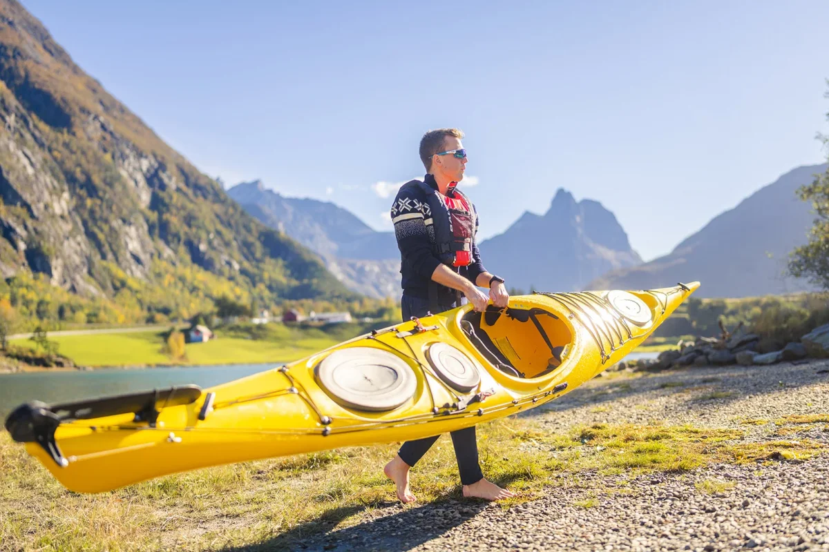 Havspaddeln Sarek - med skädda och roder - Bild 9